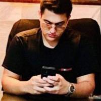 صادق ب یک پروفایل