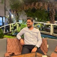 وحید مستقیمان پروفایل
