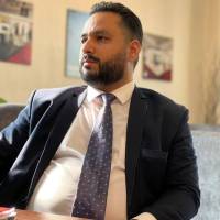 کمال حسنی مشاور و ارزیاب املاک پروفایل