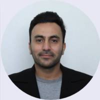 وحید یاقوتی پروفایل
