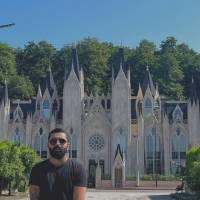 صادقی پروفایل
