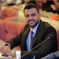  آقای آرنیک 09389649096 پروفایل